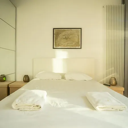 Vipwarsawapartments Onyx Mennica Apartment *