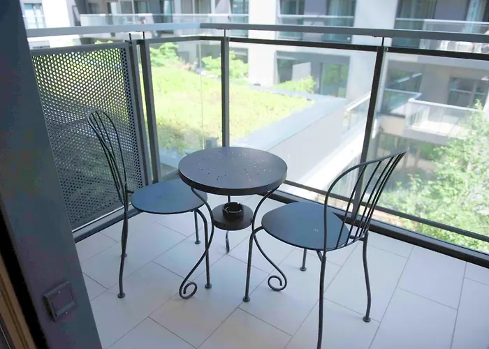 Vipwarsawapartments Onyx Mennica وارسو