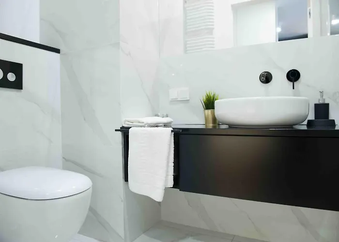 Vipwarsawapartments Onyx Mennica شقة وارسو