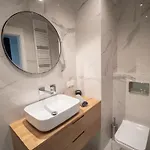 아파트 Vipwarsawapartments Onyx Mennica *