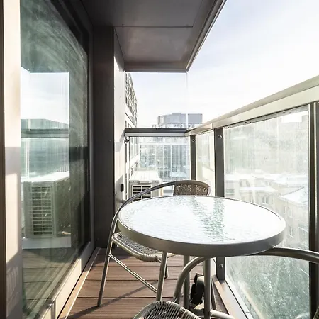 Vipwarsawapartments Onyx Mennica 아파트 바르샤바