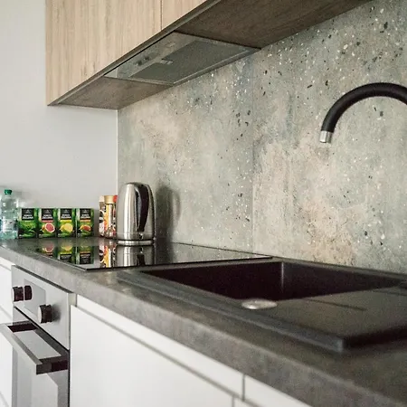 Vipwarsawapartments Onyx Mennica ワルシャワ