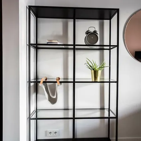 アパート Vipwarsawapartments Onyx Mennica ワルシャワ