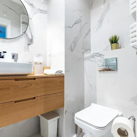 Vipwarsawapartments Onyx Mennica Lägenhet *